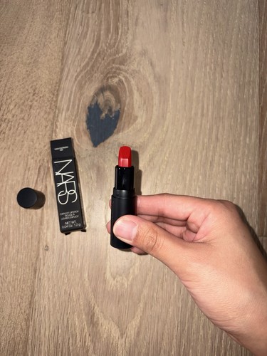 Rossetto rosso esplicito - , nars