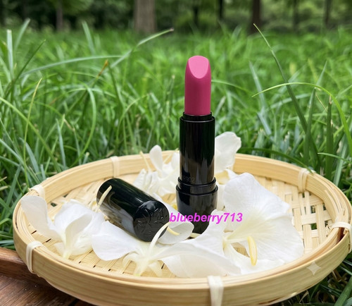 Nuovo rossetto lancome color - nuovo!,